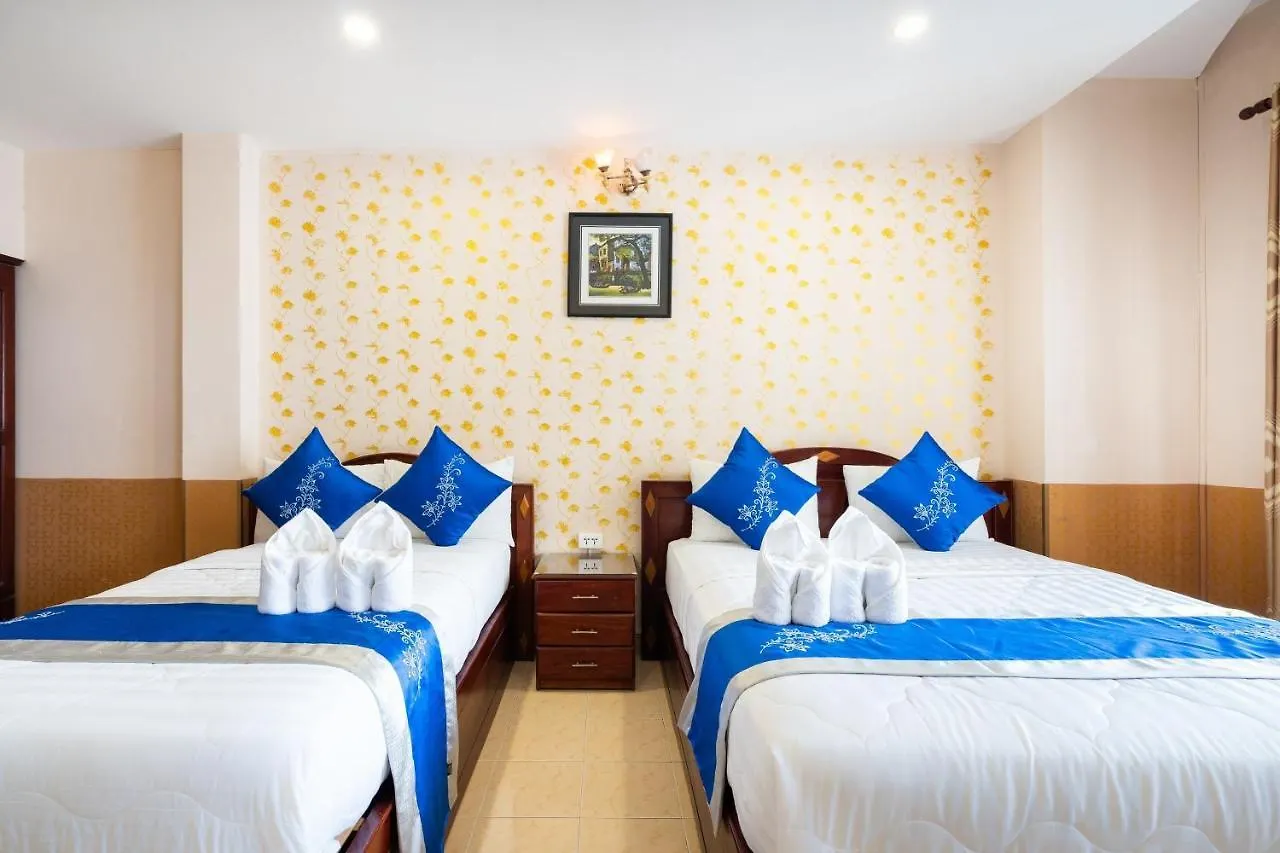 Khach San Hong Phat Ho Chi Minh City 2*,