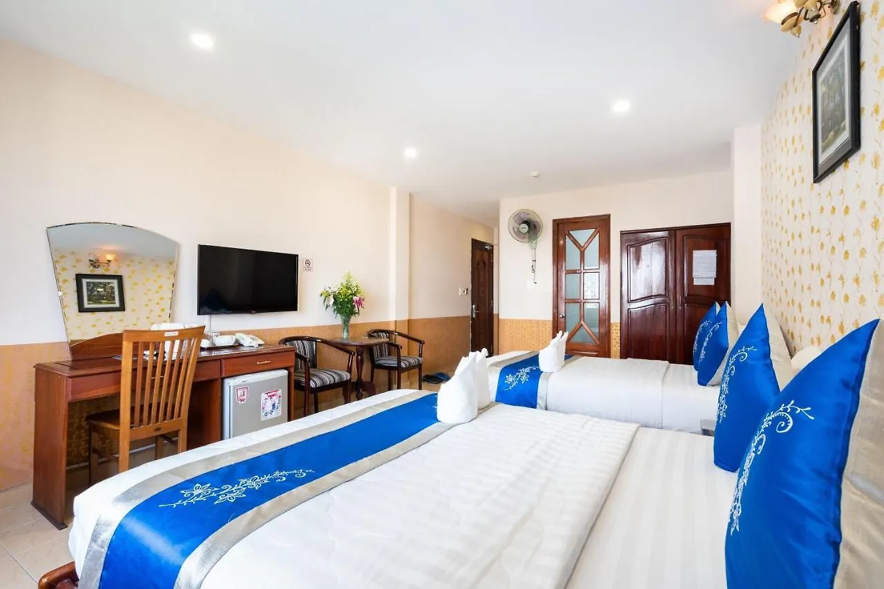 Khach San Hong Phat Ho Chi Minh City Hotel
